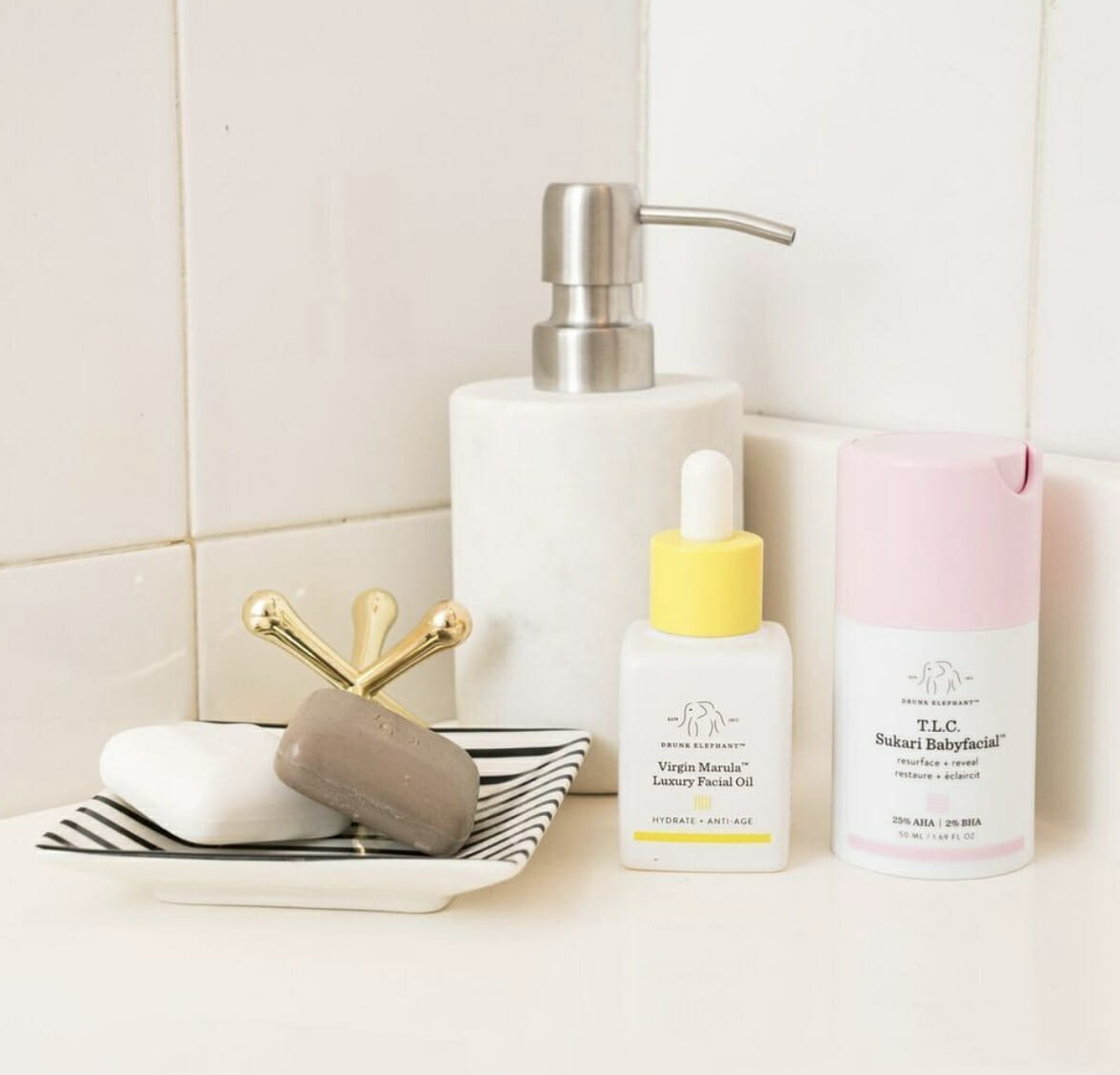 Is Drunk Elephant's Virgin Marula the Perfect Facial Oil for All Skin Types?