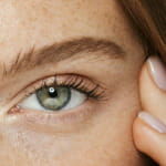 9 Super Simple Steps to Stop Concealer From Creasing Under Your Eyes