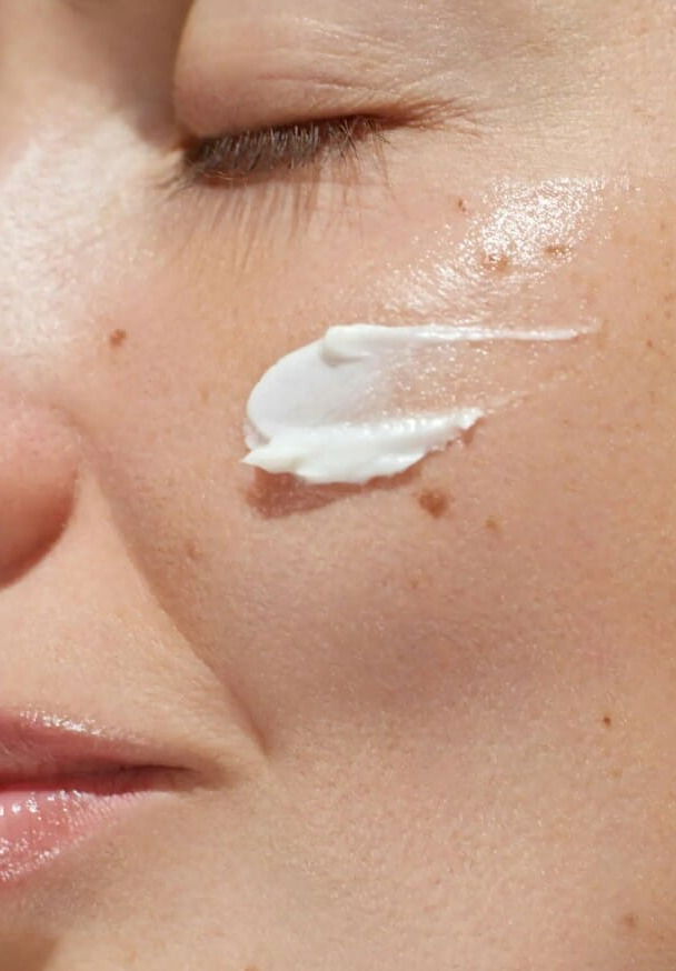 Here are *all* the benefits of switching to mineral sunscreen