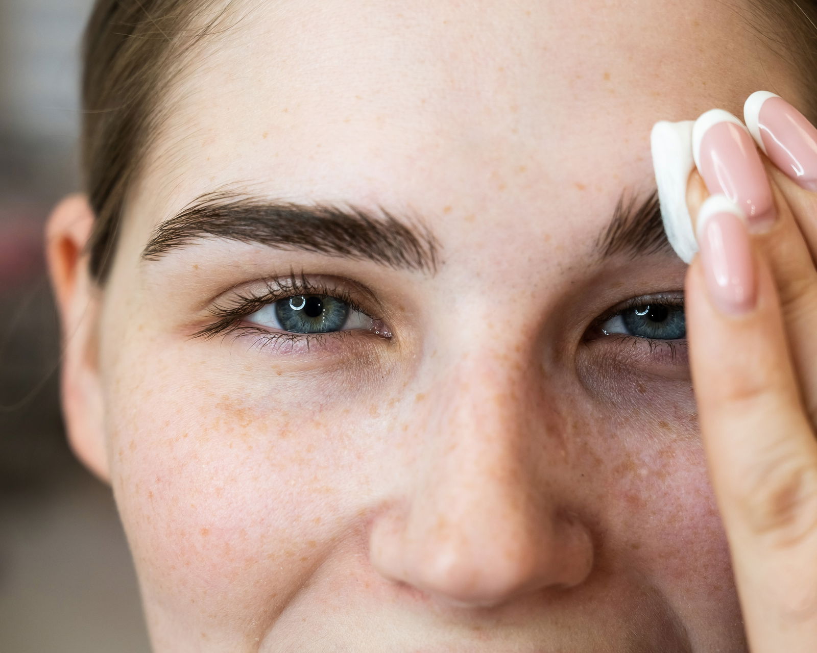 ALL The Ways to Make Your Brows Fuller