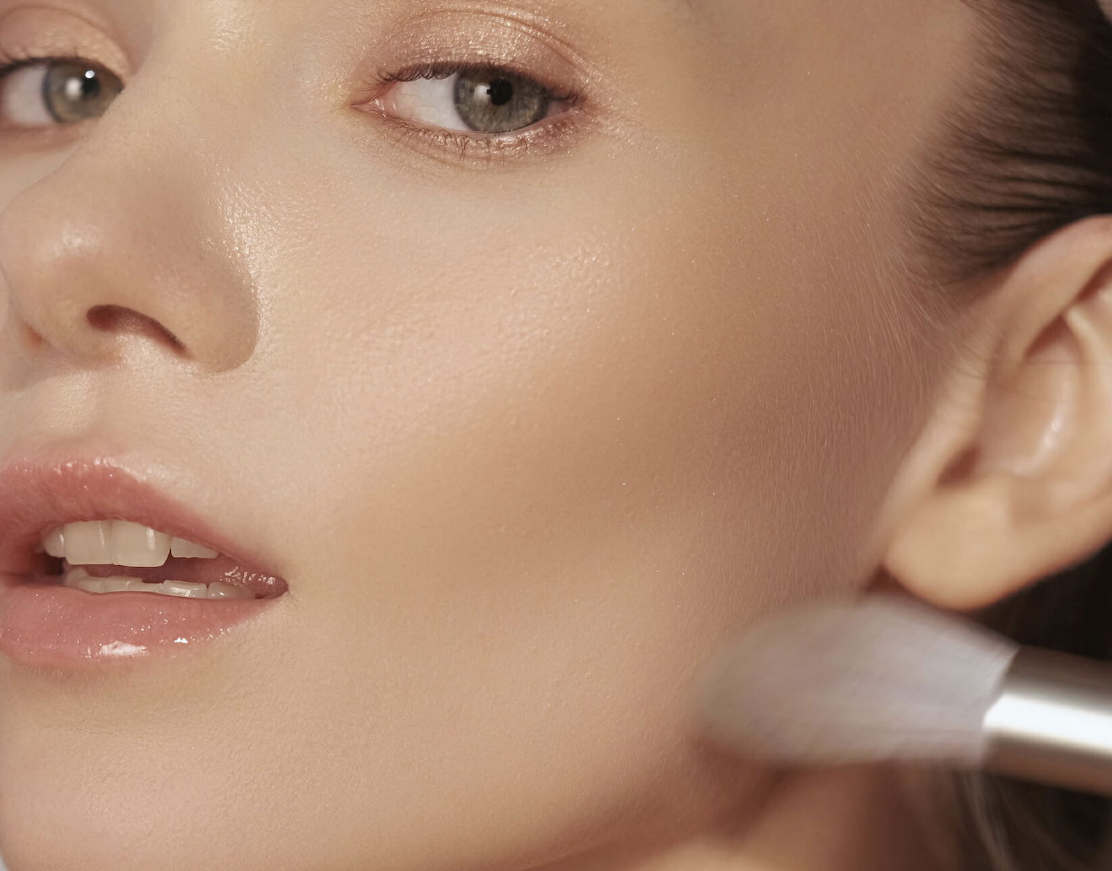 Which Brush Should You Really Be Using for Foundation?