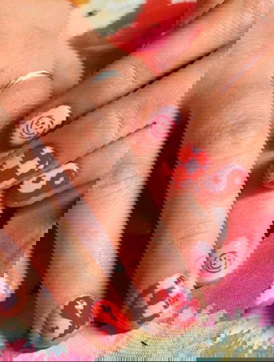 mismatched short nails