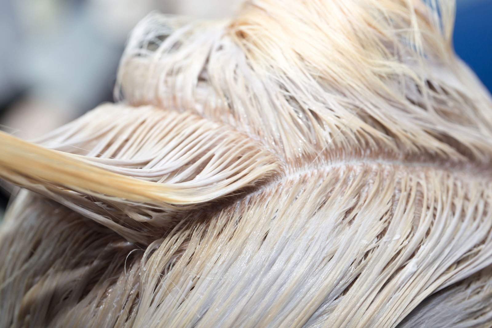 How To Section Your Hair For (Safe) Bleaching