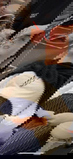 | Live That Glow Journalist Fani Mari during her FaceGym facial