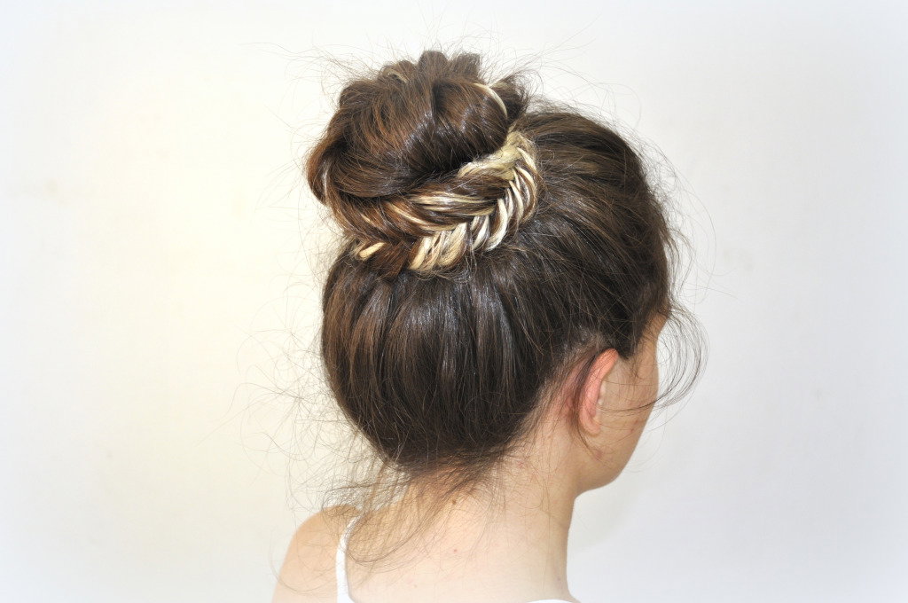 Bun Types How to (Easily) Put Your Hair in Every Type of Bun