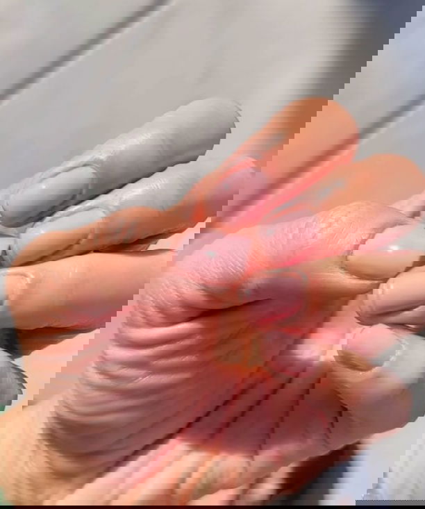 nude pink nails 2 short hang