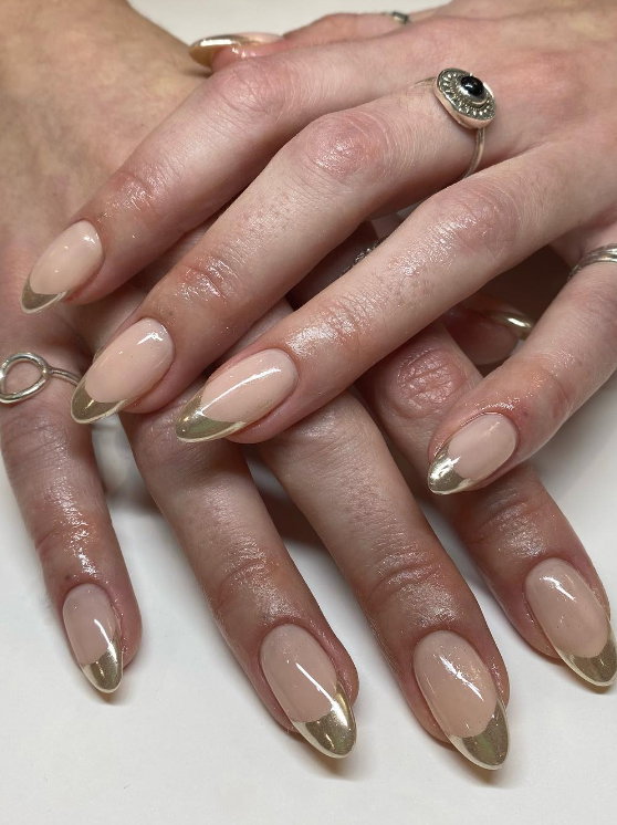 gold french tip nails
