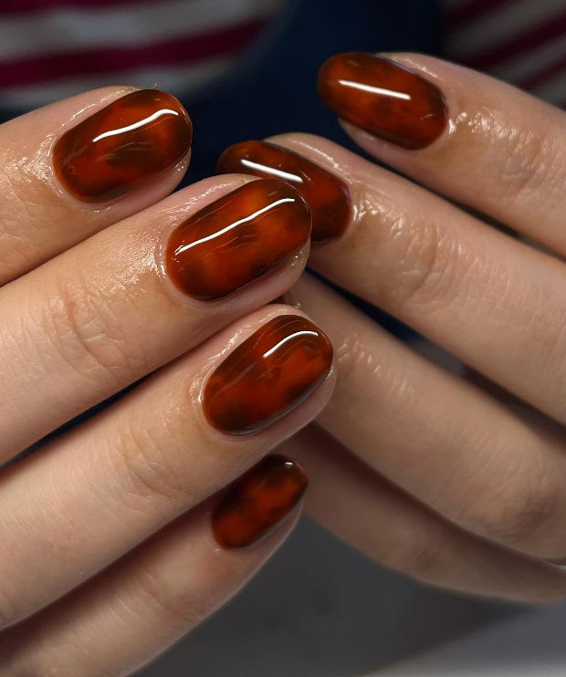 short tortoiseshell nails