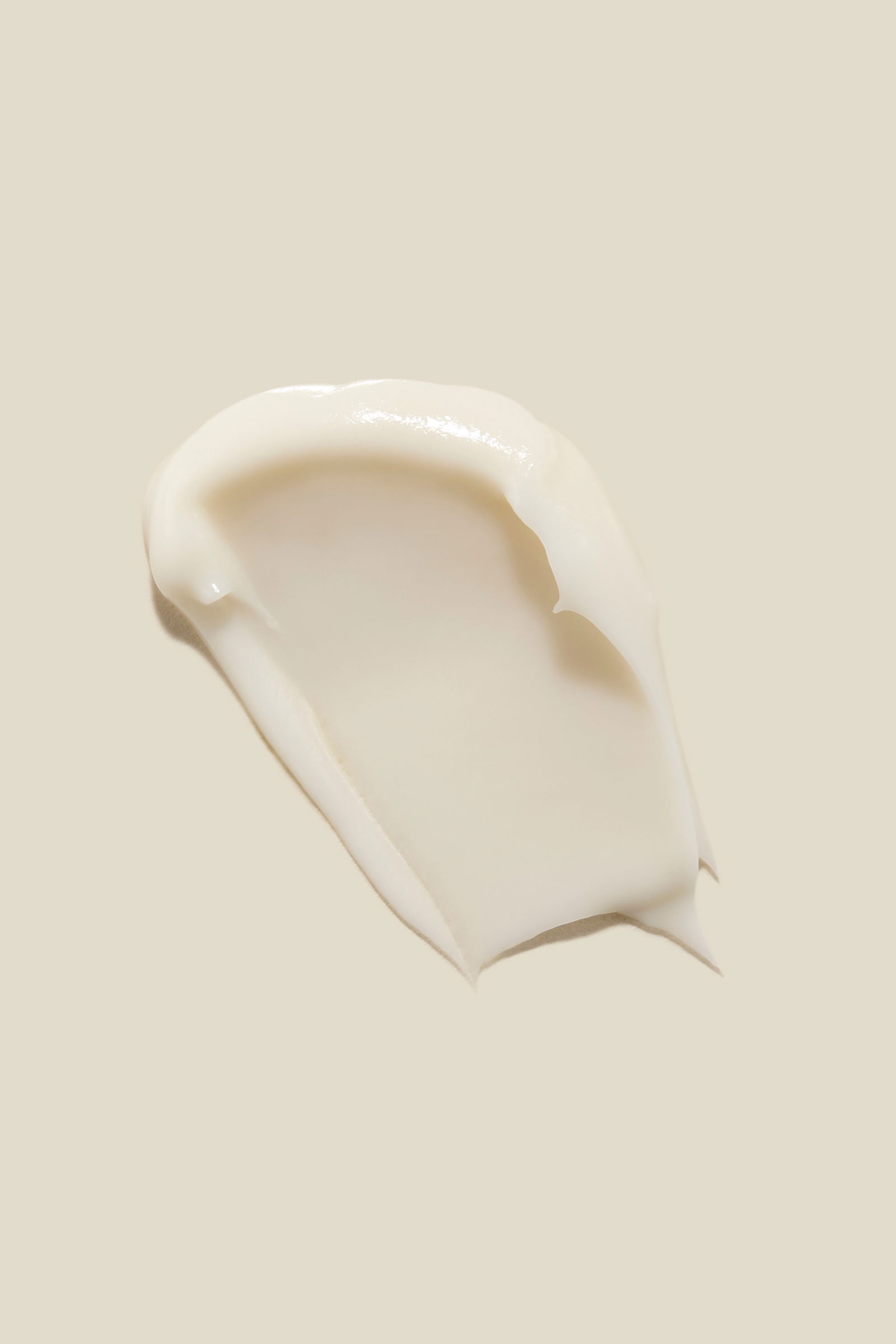 What Actually Is the Difference Between Humectants, Emollients and Occlusives?