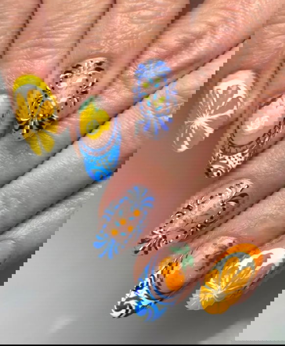 blue and white lemon nail french tip