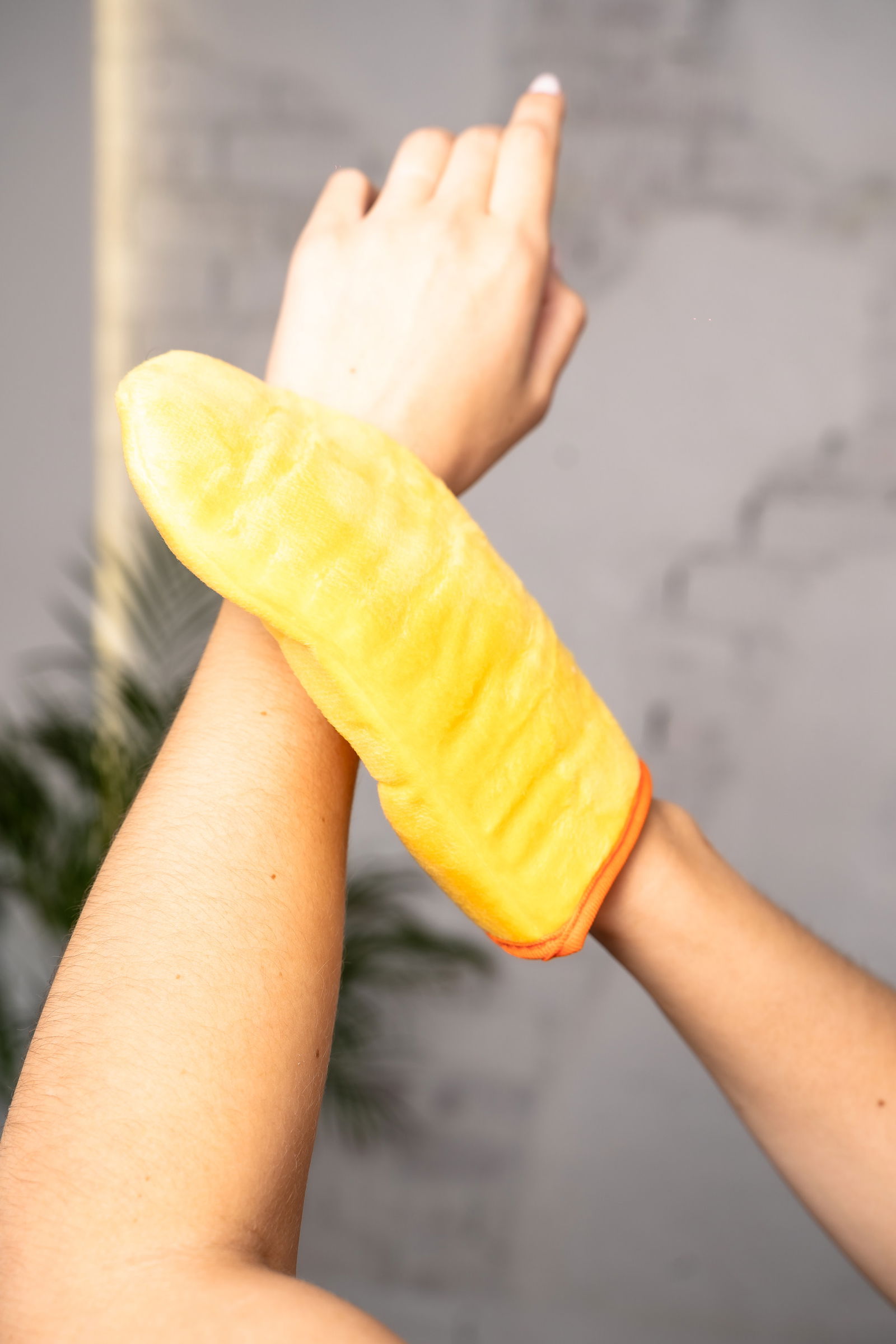 Here's Exactly How to Apply Your Fake Tan the Right Way