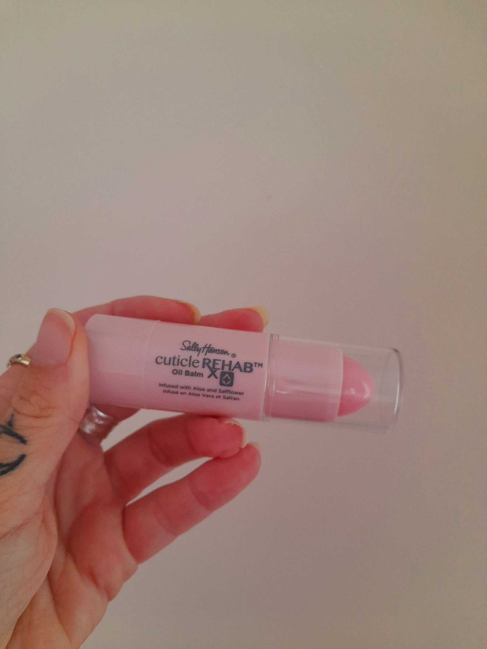 sally hansen cuticle balm oil stick