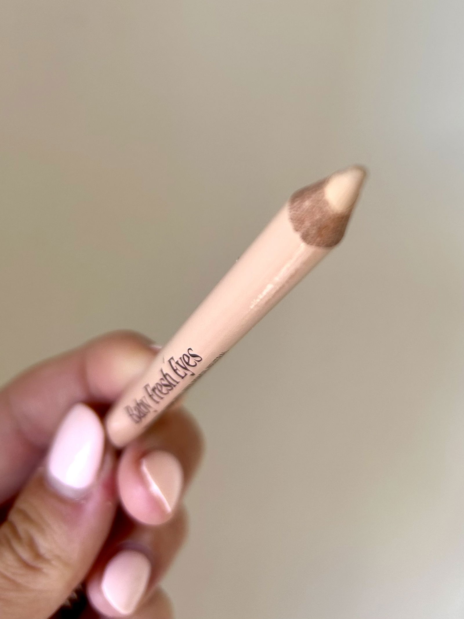 zoeva eye brightener brightening