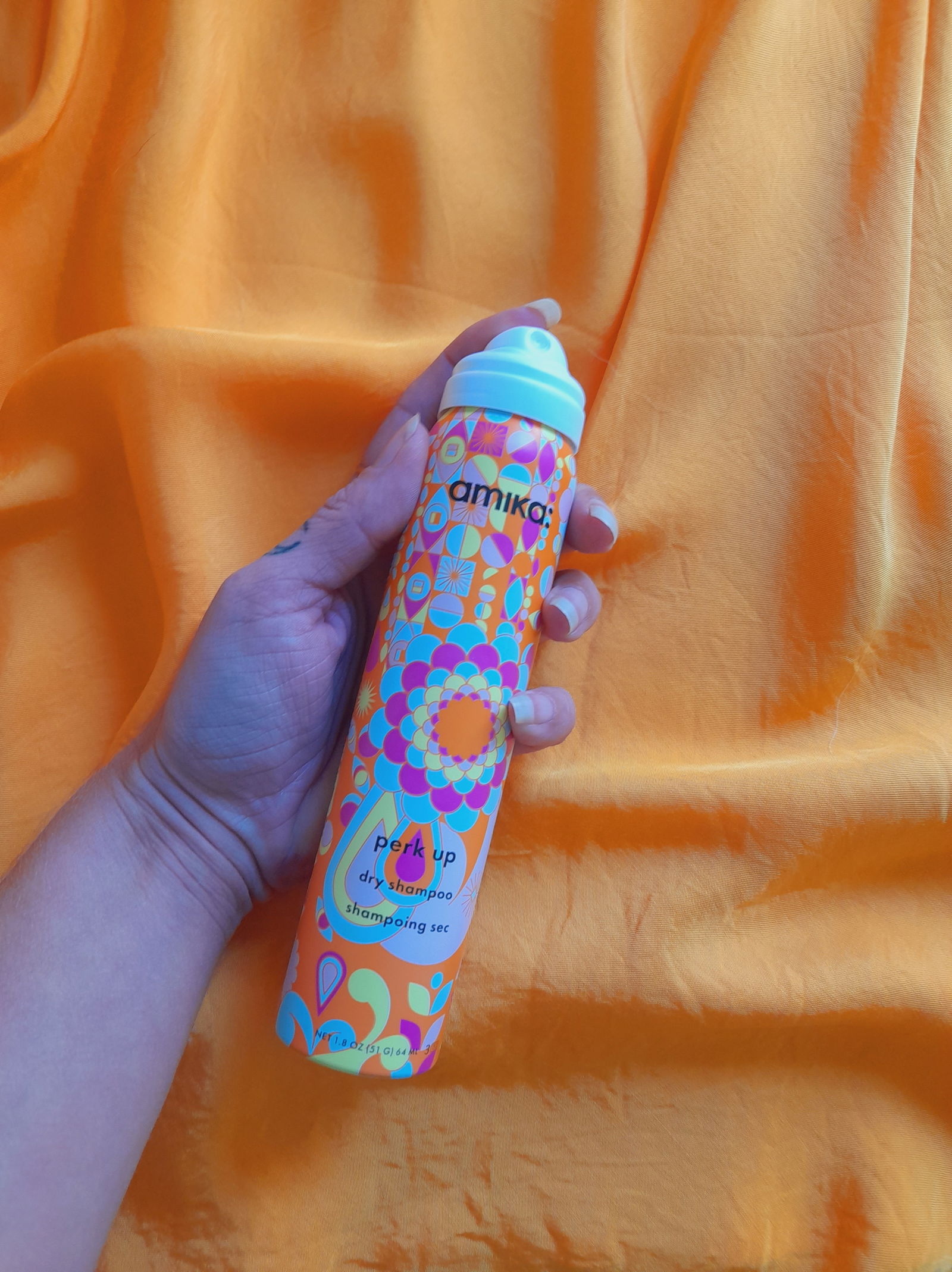 amika dry shampoo perk up