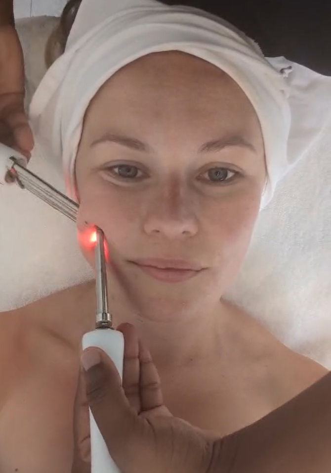 CACI Flex Facial step 1, lift
